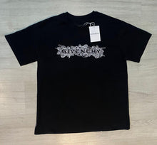 Load image into Gallery viewer, Givenchy Tshirt
