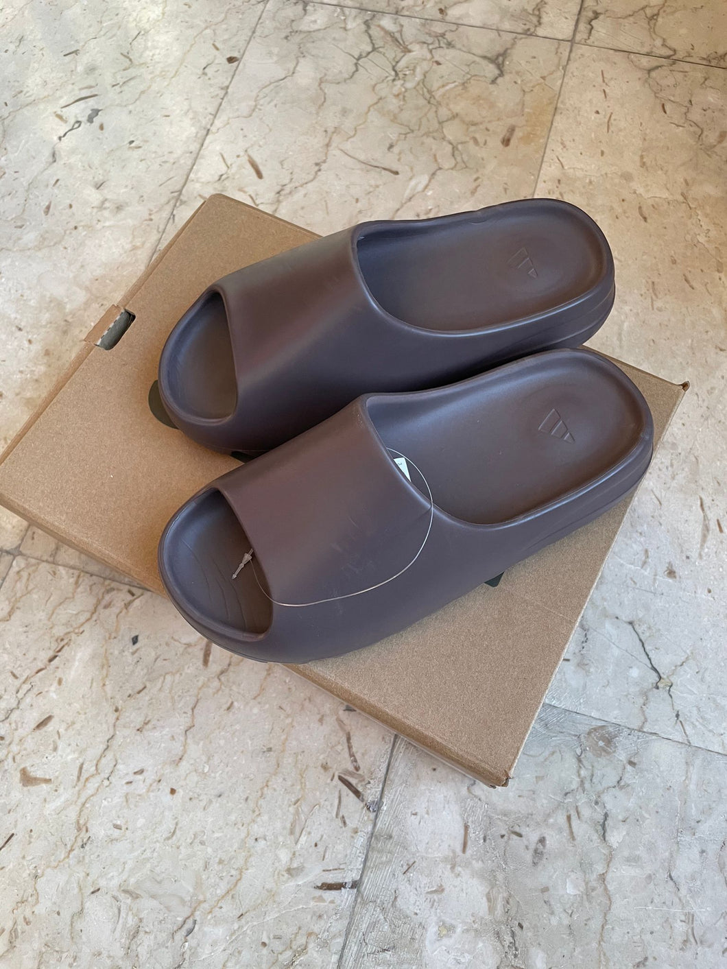 Yeezy Boost Slide Soot